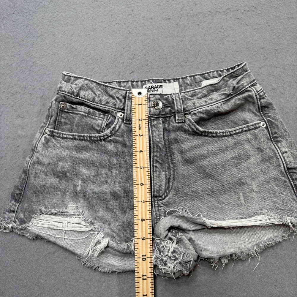 Garage Booty Shorts Women's 0/24 Light Gray Denim Festival Cut Off Distressed - Picture 4 of 9